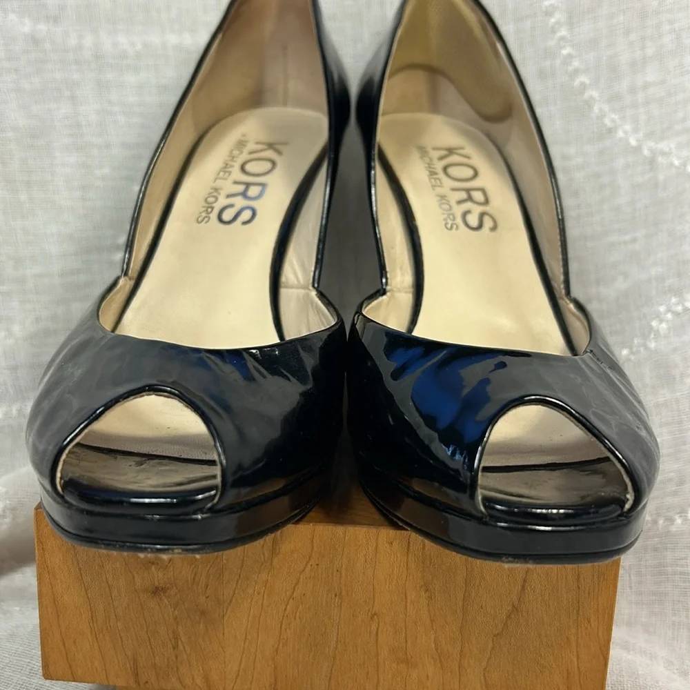 Michael Kors patent leather elegant peep toe wedges